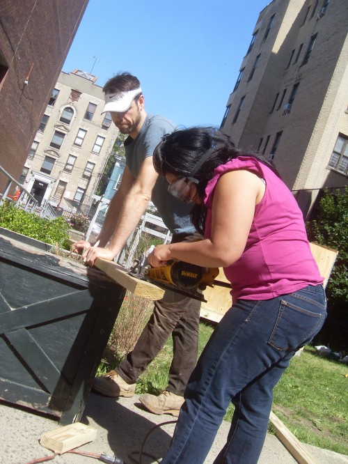 Cutting the rafters for the roof Cutting the rafters for the roof